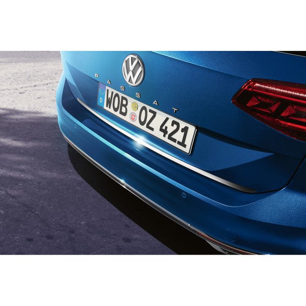 Ornament cromat la hayon original Volkswagen Passat Variant & Alltrack 2015-> - Volkswagen Shop