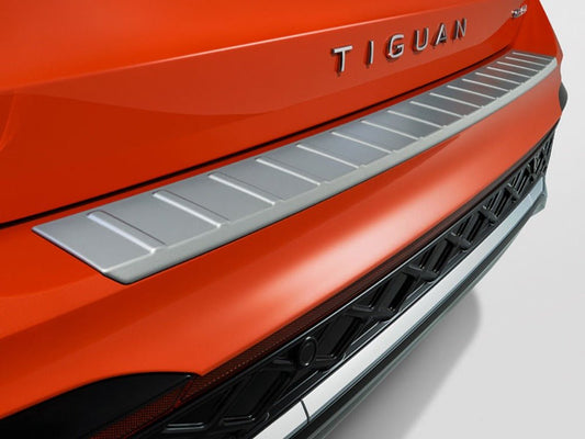 Protectie crom muchie incarcare originala Volkswagen Tiguan CT1 2024+, stainless steel look/plastic - Volkswagen Shop
