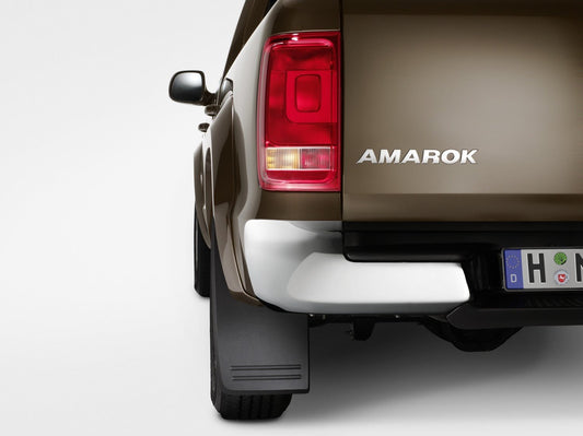 Set aparatori de noroi originale Volkswagen Amarok 2011-2020, cu overfendere, la axa spate - Volkswagen Shop